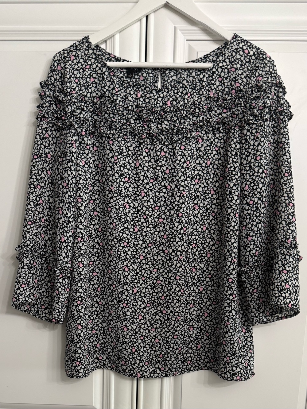Talbots Size Large Black Floral Shirred Ruffle Blouse with Pink Accents Top